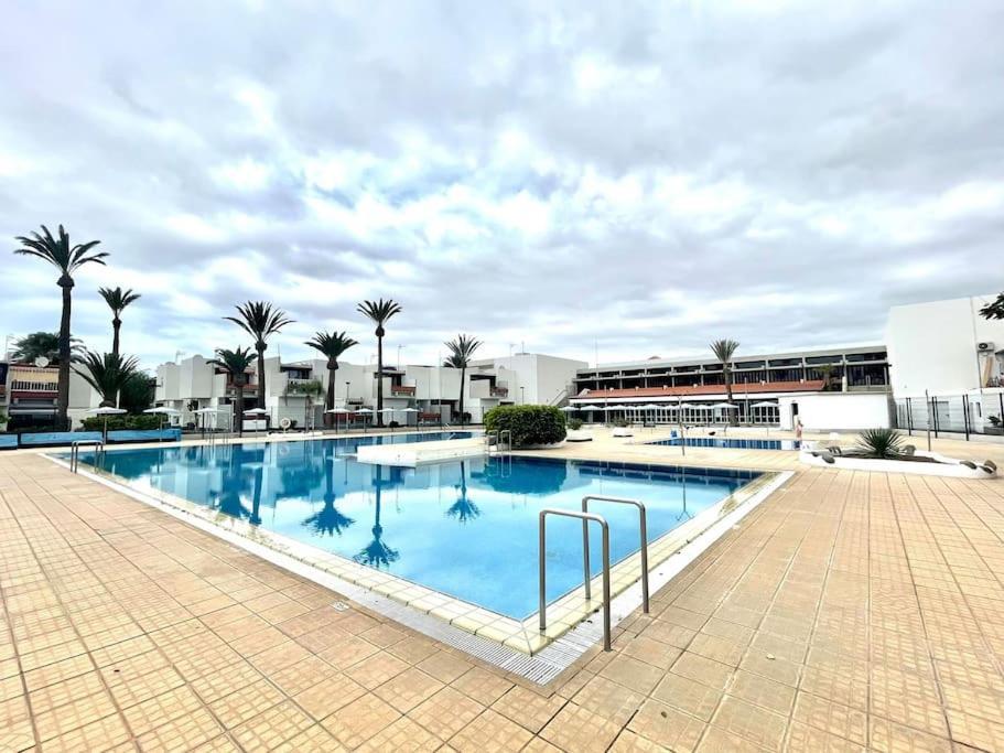Apartamento Con Piscina Sur De Tenerife 德尔锡伦西奥海岸 外观 照片